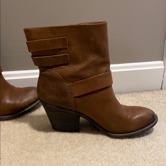 Lucky brand booties - Picture 2 of 2